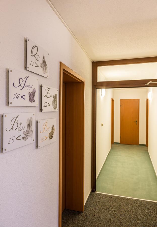 Hotel Am Markt Ehrenfriedersdorf Екстер'єр фото