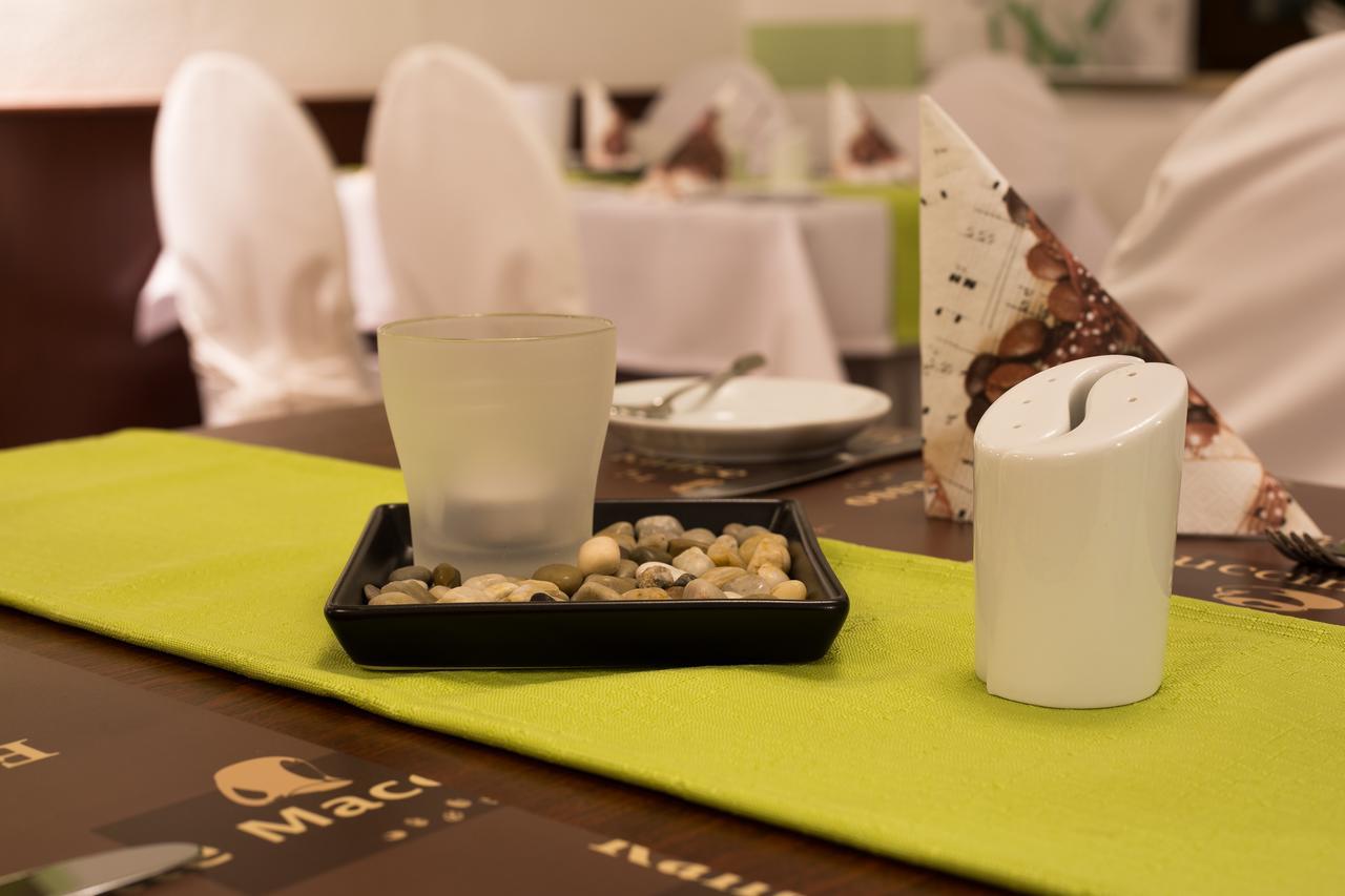 Hotel Am Markt Ehrenfriedersdorf Екстер'єр фото