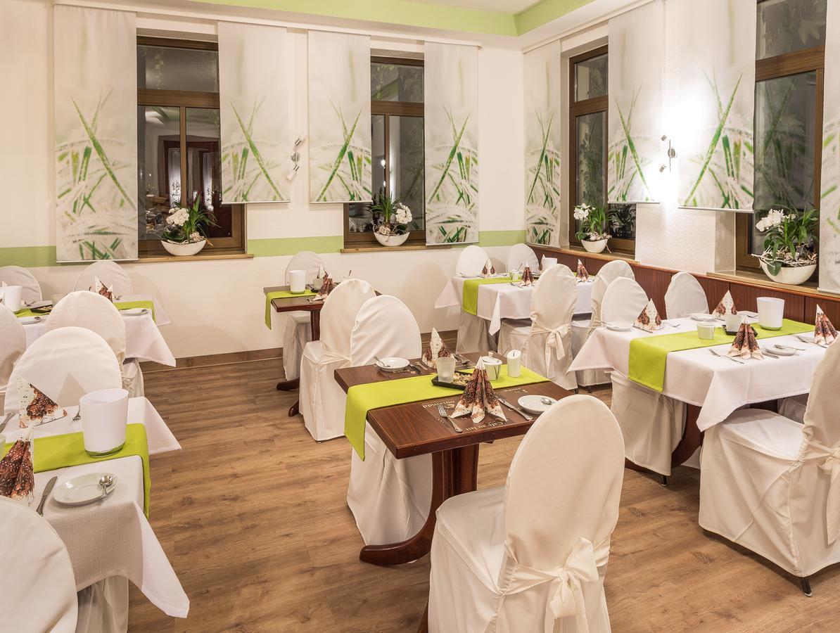 Hotel Am Markt Ehrenfriedersdorf Екстер'єр фото
